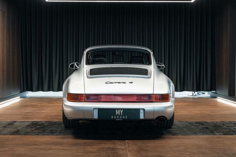 Porsche 964 Carrera 4