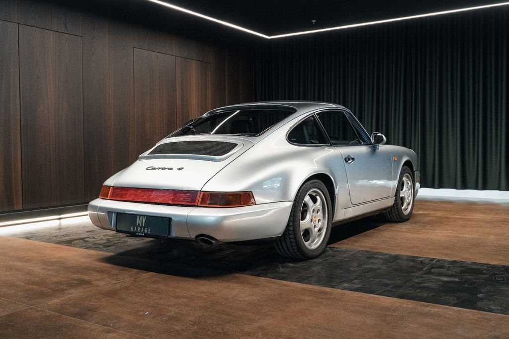 Porsche 964 Carrera 4