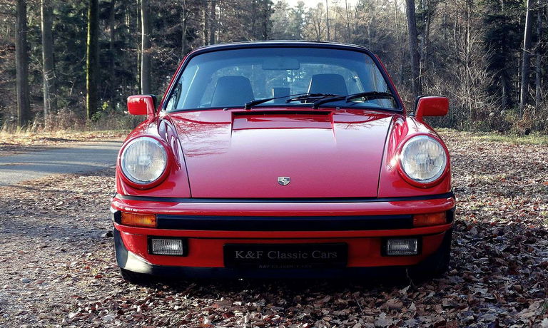 Porsche 911 Carrera 3.2