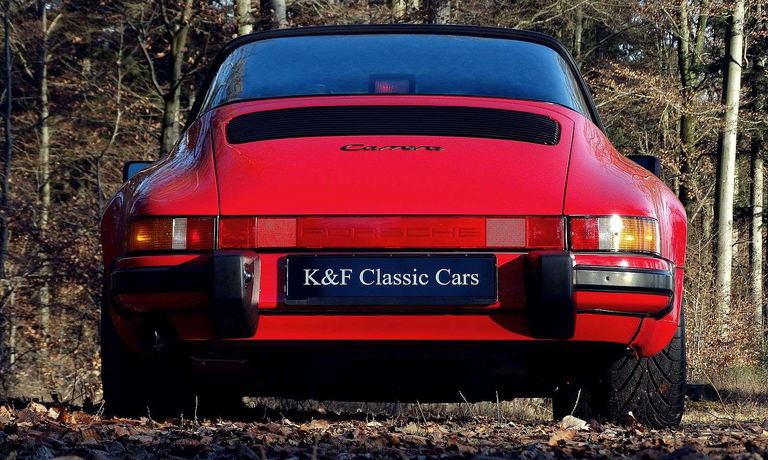 Porsche 911 Carrera 3.2