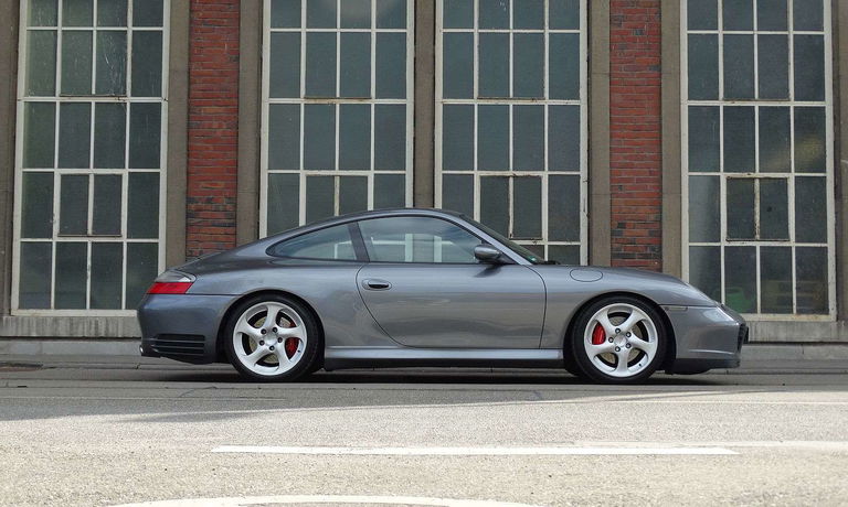 Porsche 996 Carrera 4S