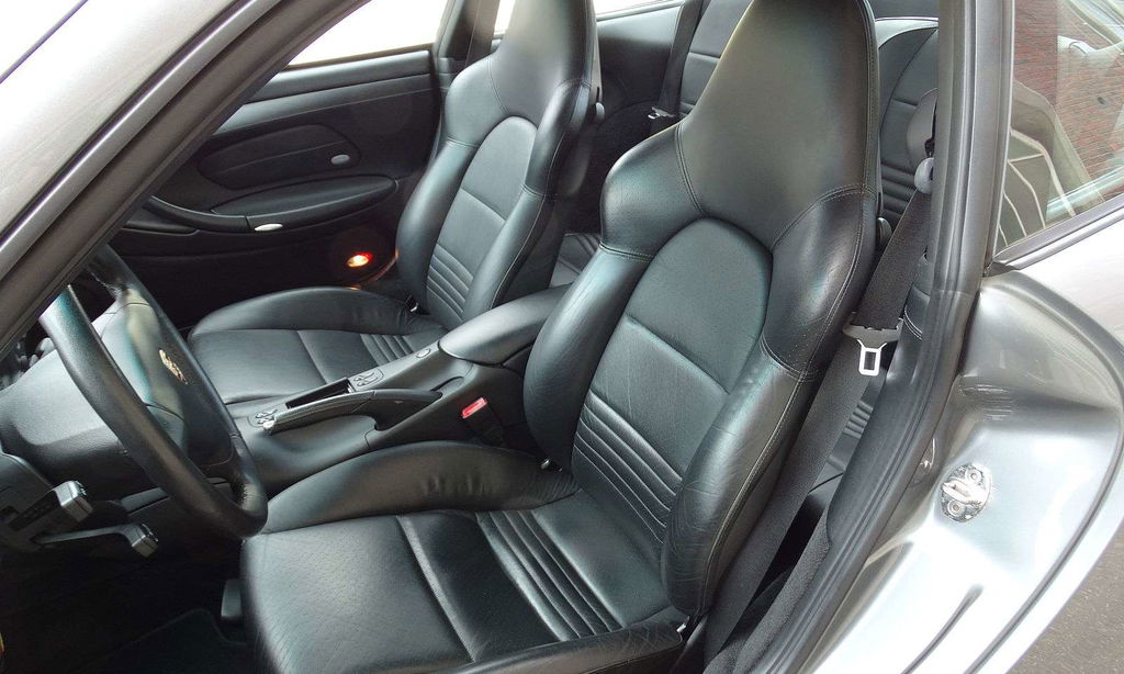 Porsche 996 Carrera 4S