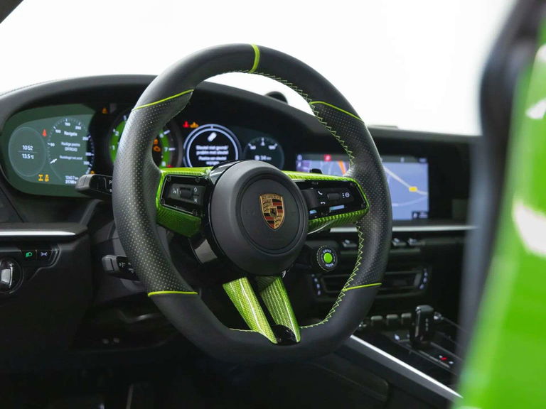 Porsche 992 Carrera 4S