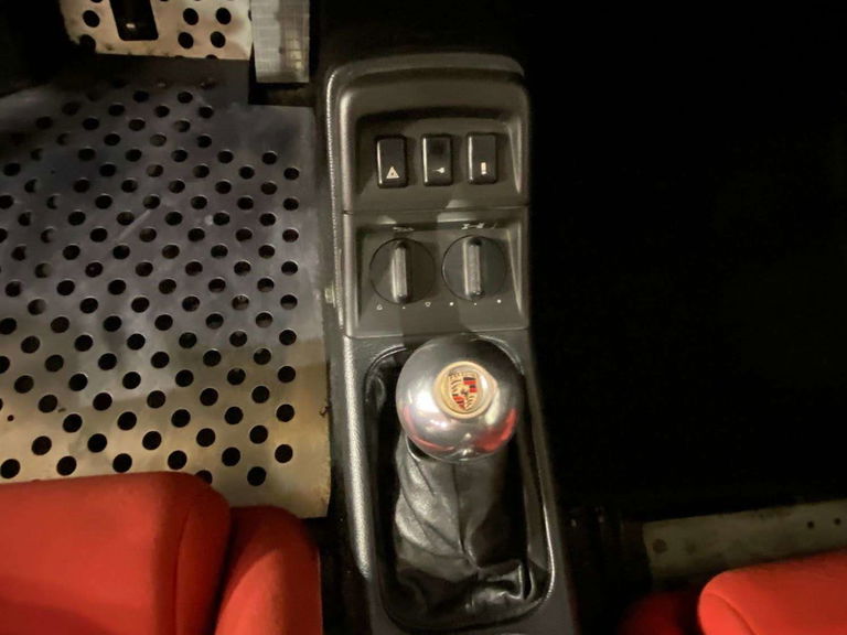 Porsche 964 Carrera 4