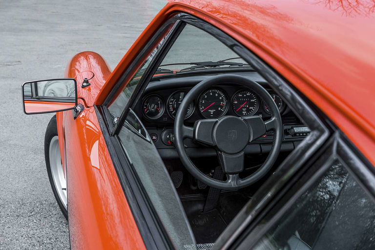 Porsche 911 Carrera 2,7