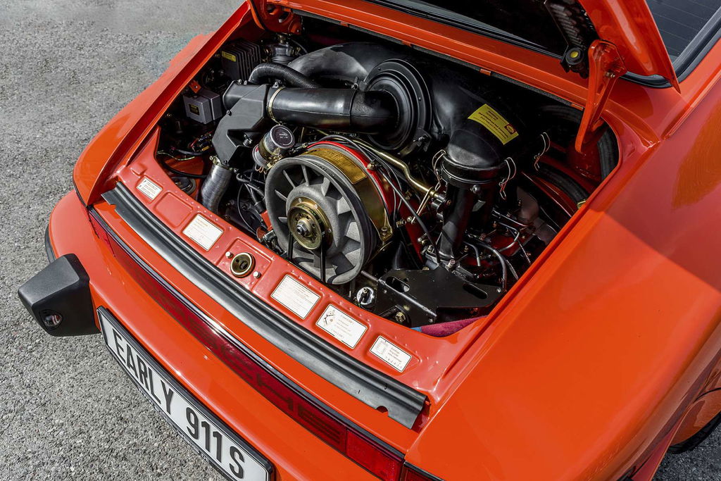 Porsche 911 Carrera 2,7