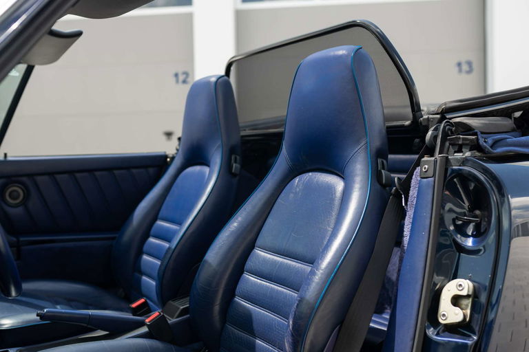 Porsche 964 Carrera 4