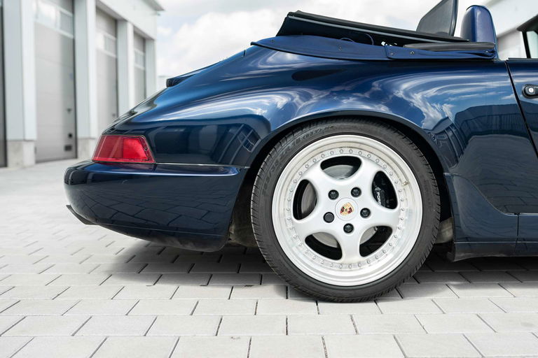 Porsche 964 Carrera 4