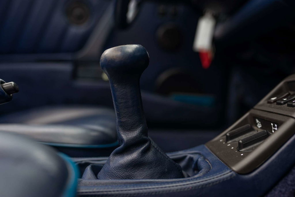 Porsche 964 Carrera 4