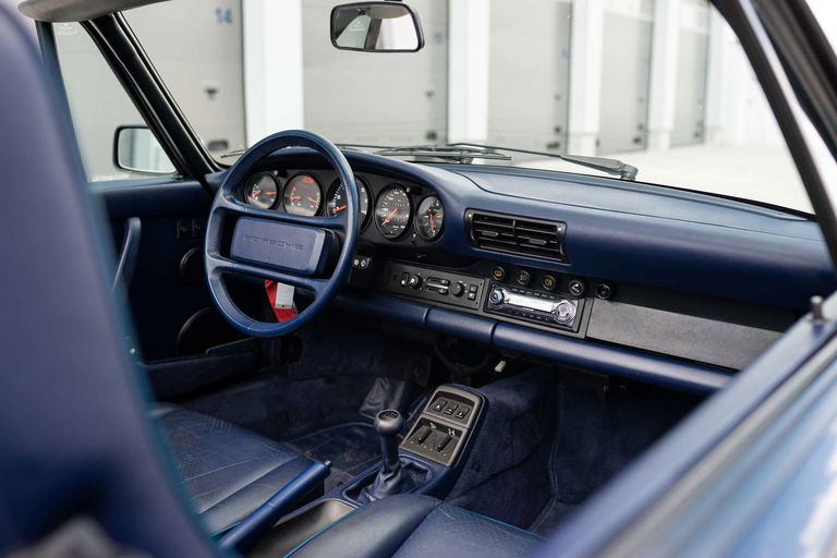 Porsche 964 Carrera 4