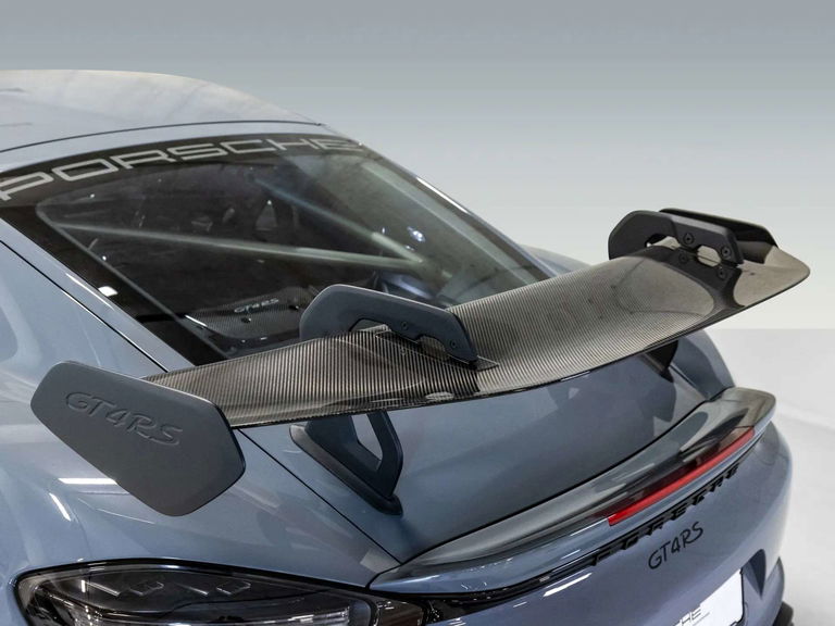 Porsche 718 Cayman GT4 RS