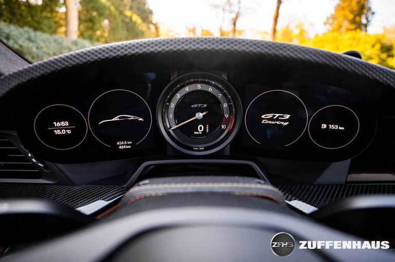 Porsche 992 GT3 Touring