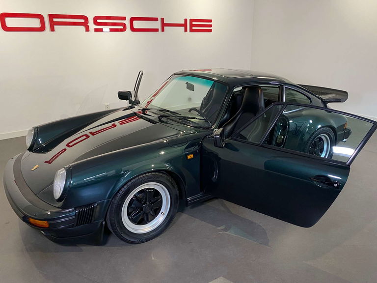 Porsche 911 Carrera 3.2