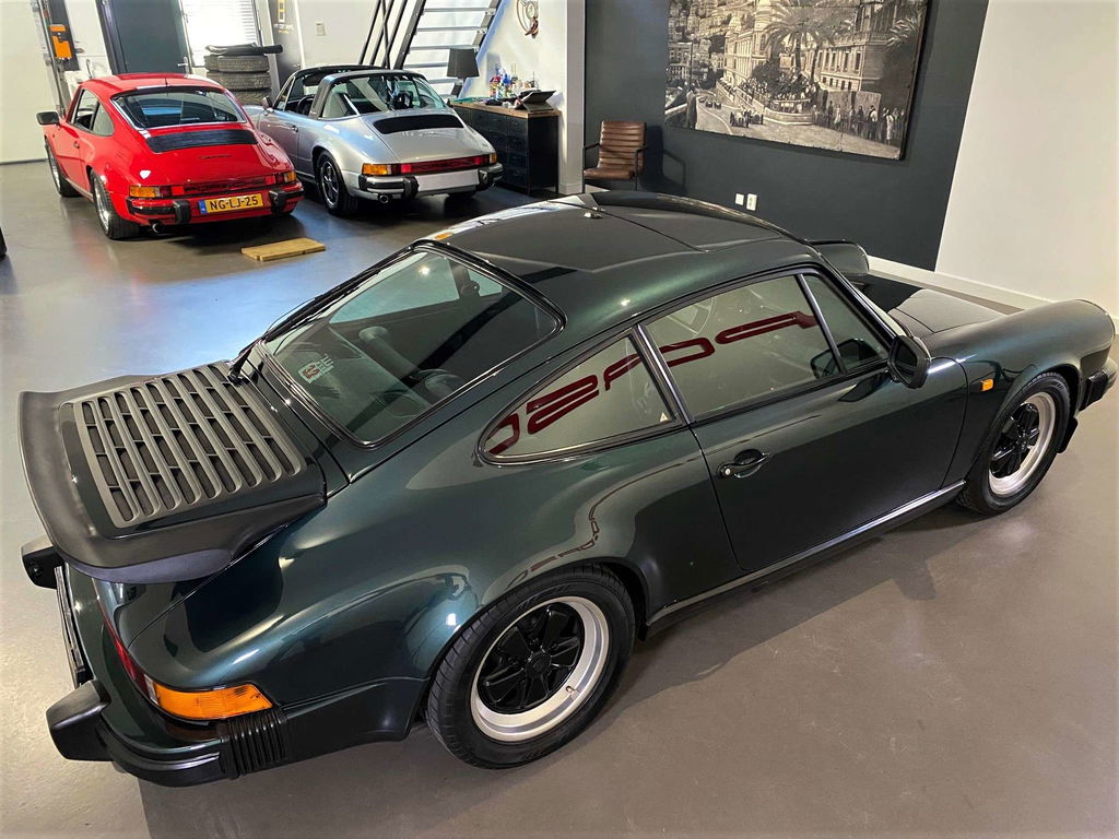 Porsche 911 Carrera 3.2