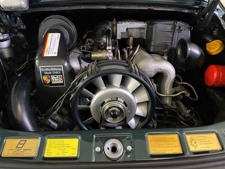 Porsche 911 Carrera 3.2