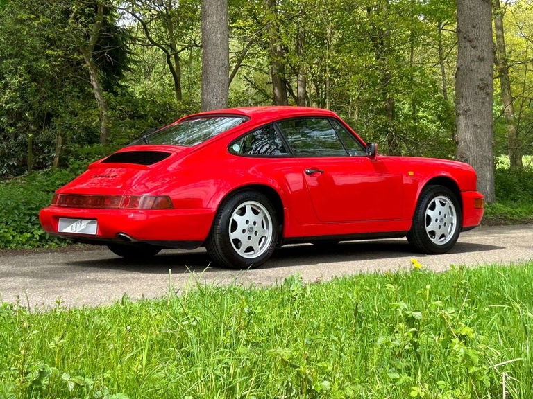Porsche 964 Carrera 4