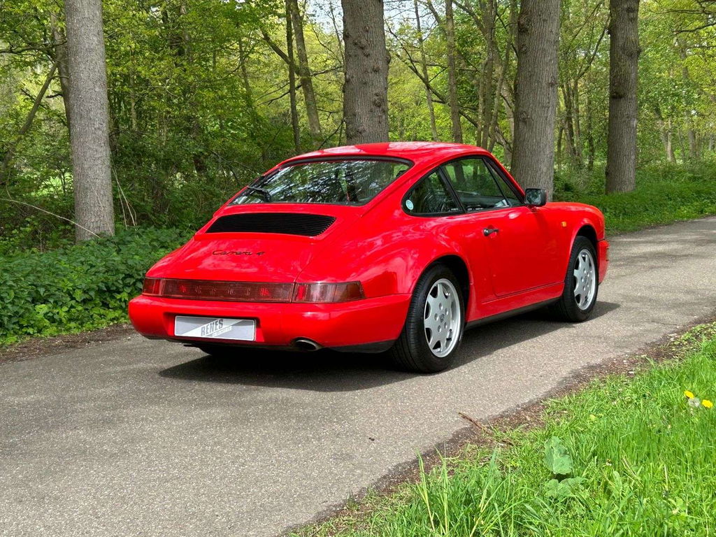 Porsche 964 Carrera 4