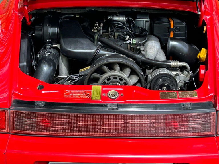 Porsche 964 Carrera 4