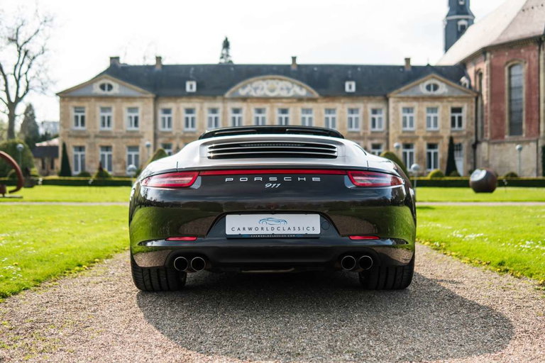 Porsche 991 Carrera 4