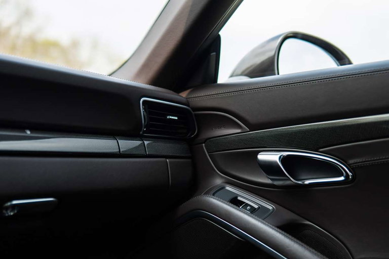 Porsche 991 Carrera 4