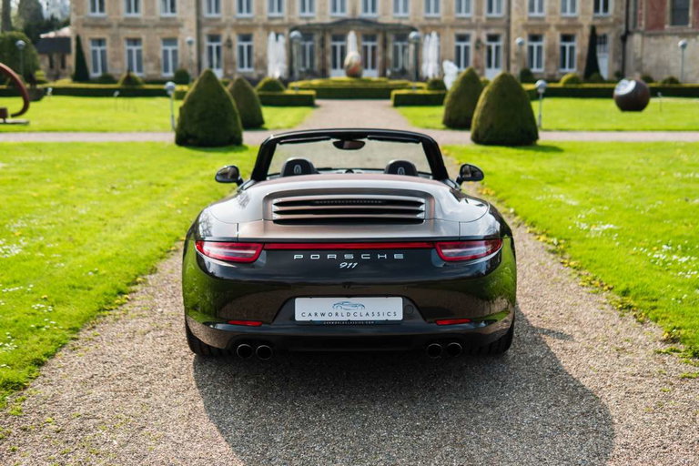 Porsche 991 Carrera 4