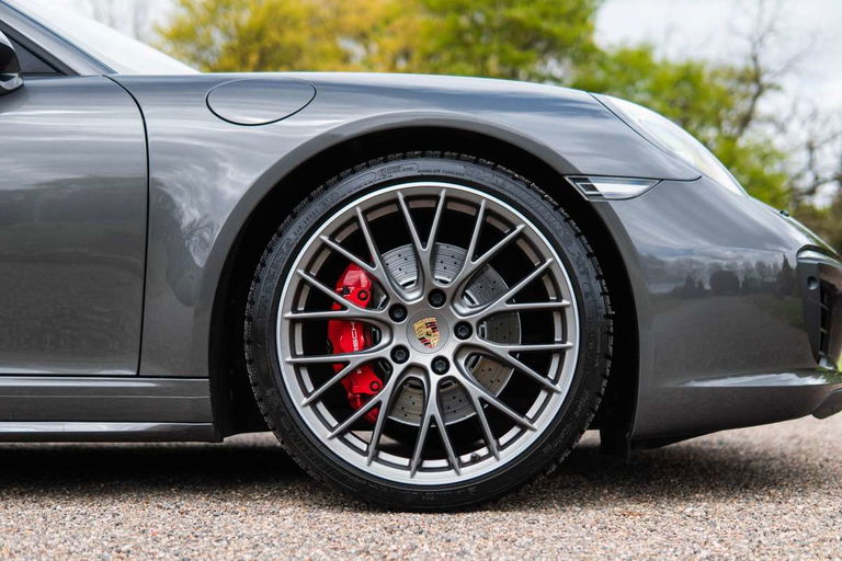 Porsche 991.2 Carrera 4S