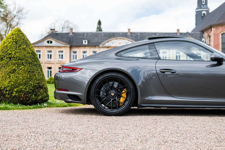 Porsche 991.2 Carrera 4 GTS