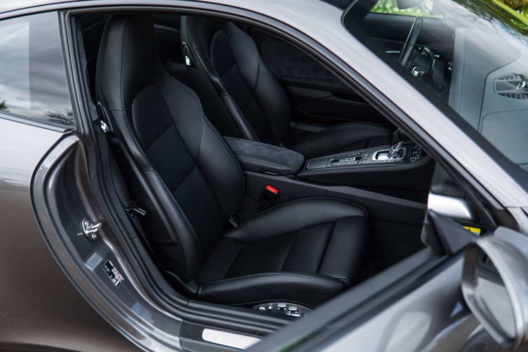 Porsche 991.2 Carrera 4 GTS