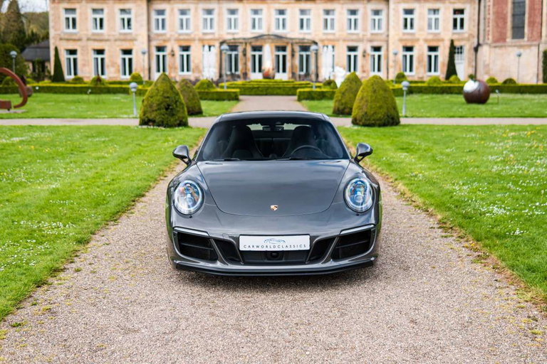 Porsche 991.2 Carrera 4 GTS