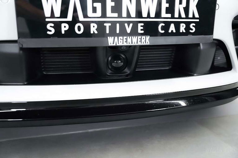 Porsche 992 Carrera GTS