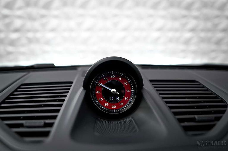 Porsche 992 Carrera GTS