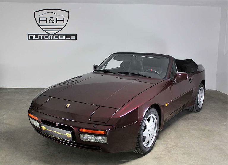 Porsche 944 Turbo Cabriolet