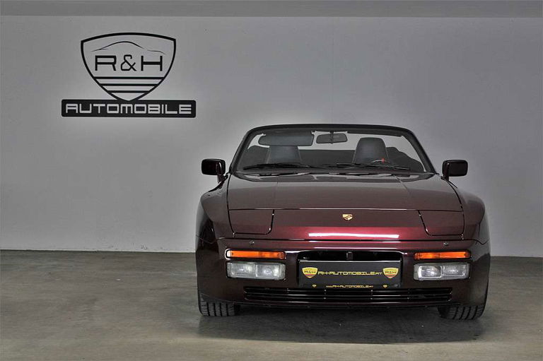 Porsche 944 Turbo Cabriolet