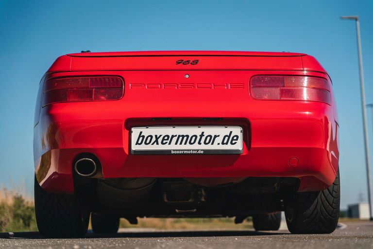 Porsche 968