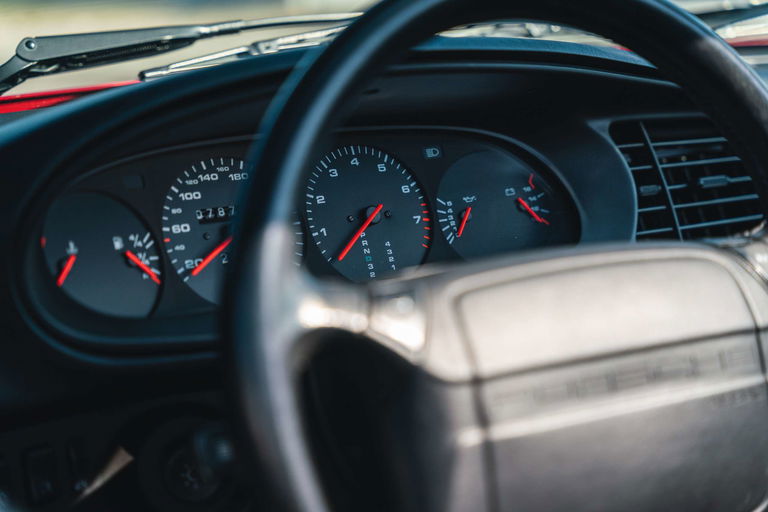 Porsche 968