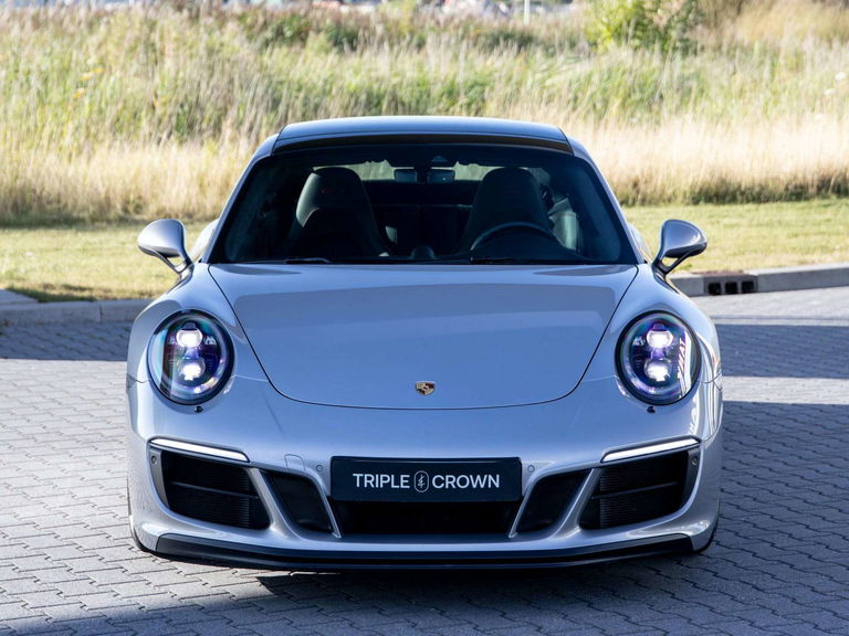 Porsche 991.2 Carrera GTS