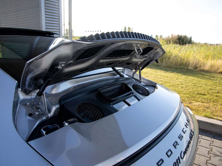 Porsche 991.2 Carrera GTS
