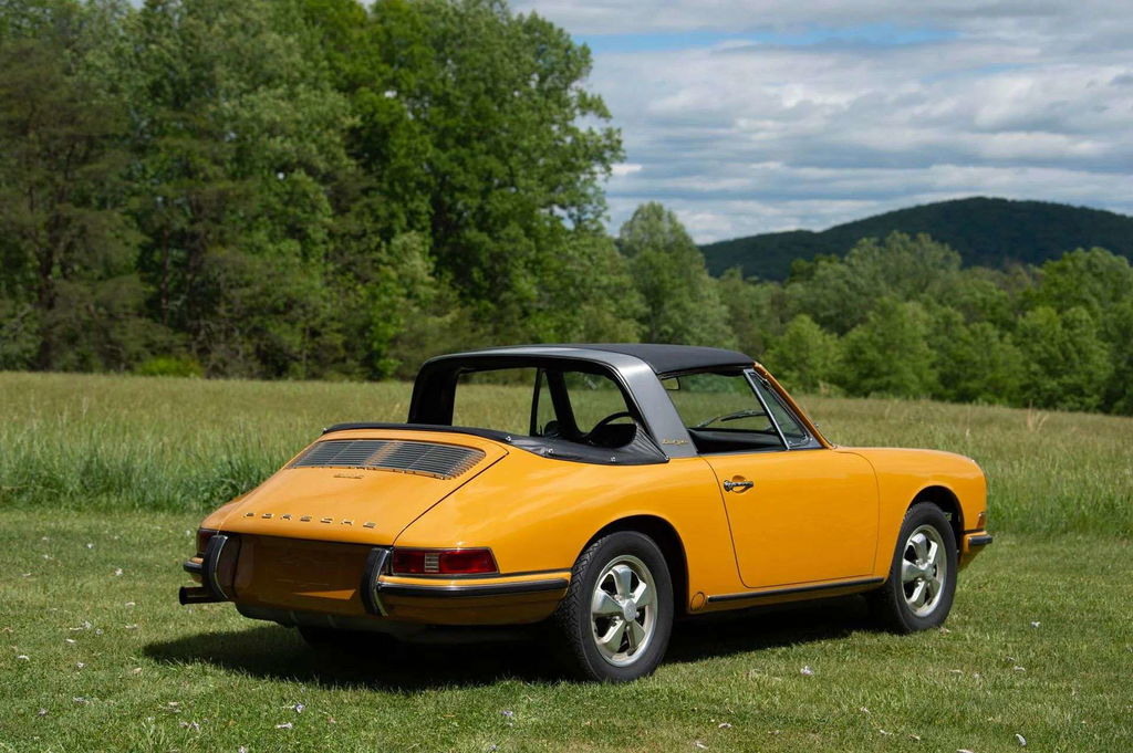 Porsche 911 S (F-Modell)