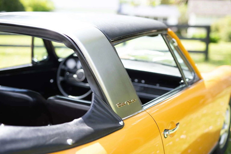 Porsche 911 S (F-Modell)