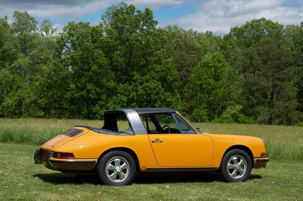 Porsche 911 S (F-Modell)