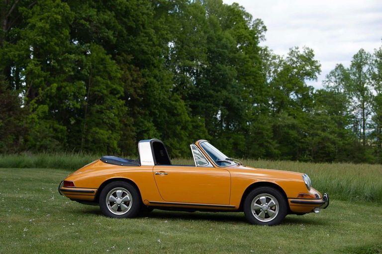 Porsche 911 S (F-Modell)