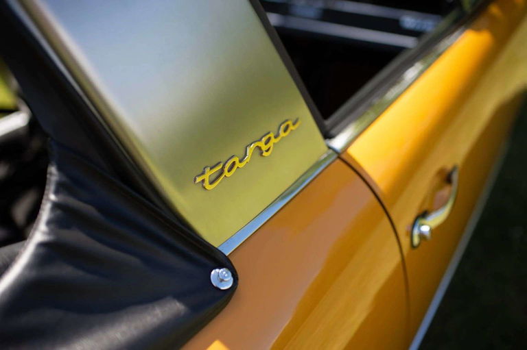 Porsche 911 S (F-Modell)