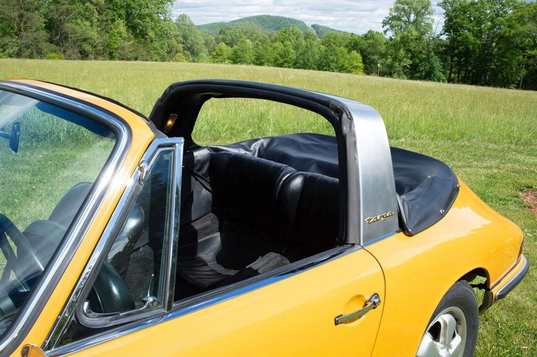 Porsche 911 S (F-Modell)