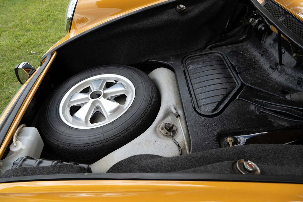Porsche 911 S (F-Modell)