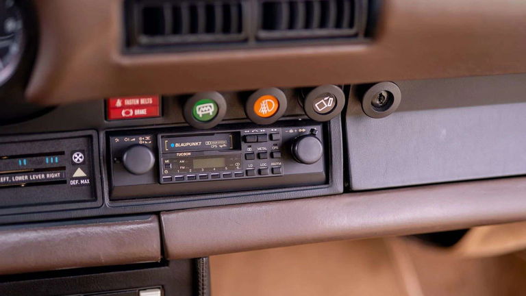 Porsche 911 Turbo 3.3 (US)