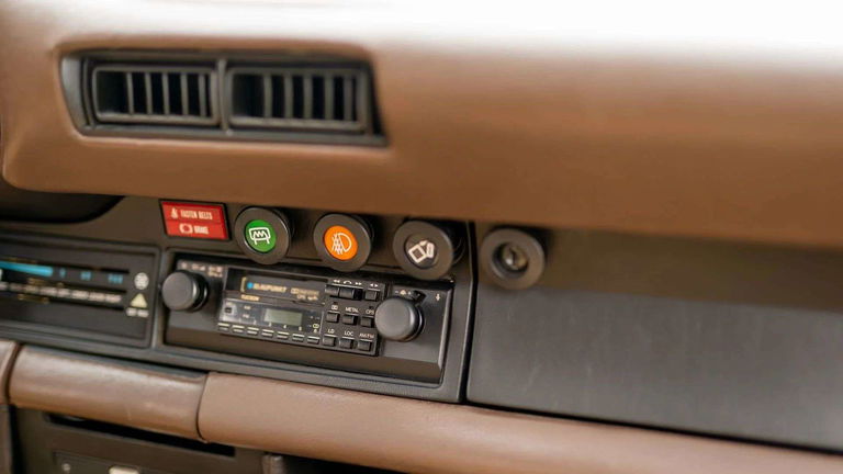 Porsche 911 Turbo 3.3 (US)