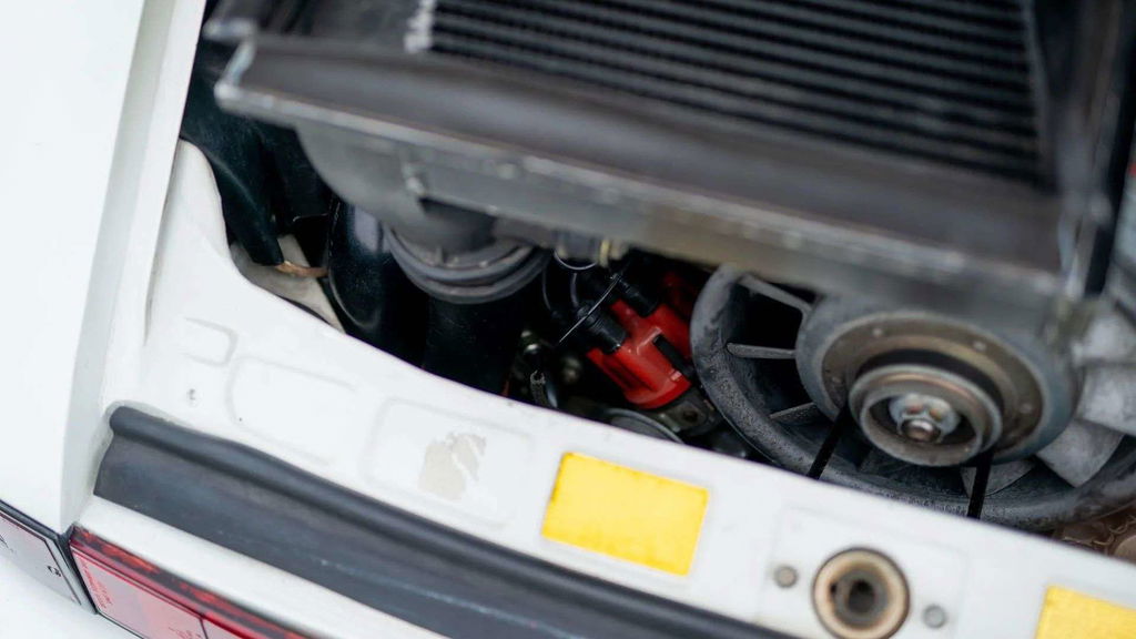 Porsche 911 Turbo 3.3 (US)