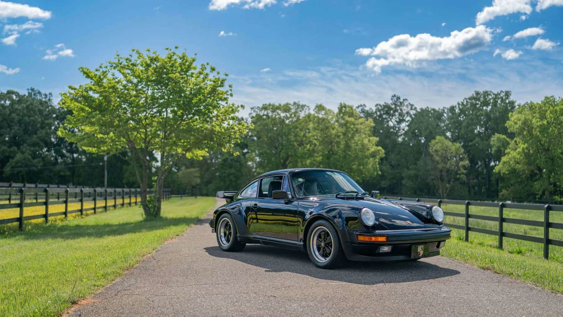 Porsche 911 Turbo 3.3