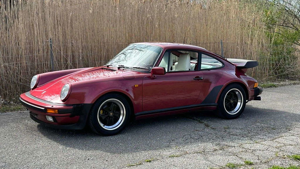 Porsche 911 Turbo 3.3
