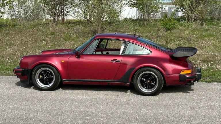 Porsche 911 Turbo 3.3